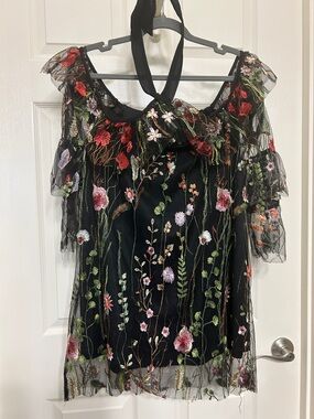 PrettyLittleThing Black Floral Embroidered Mesh Lined Top Fairy Whimsigoth sz 6